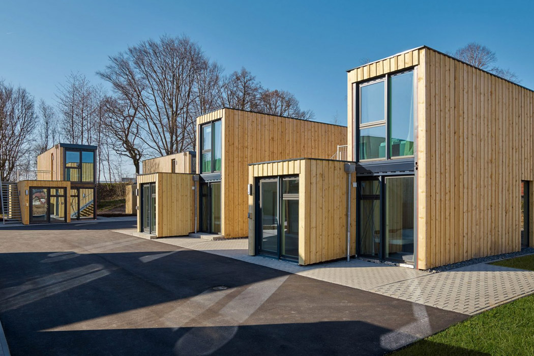 Architectural design，Container，Waste utilization，Interior design，James Whitaker)，