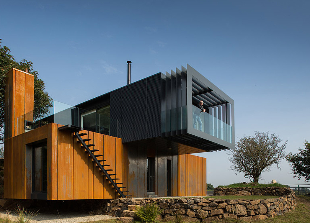 Architectural design，Container，Waste utilization，Interior design，James Whitaker)，