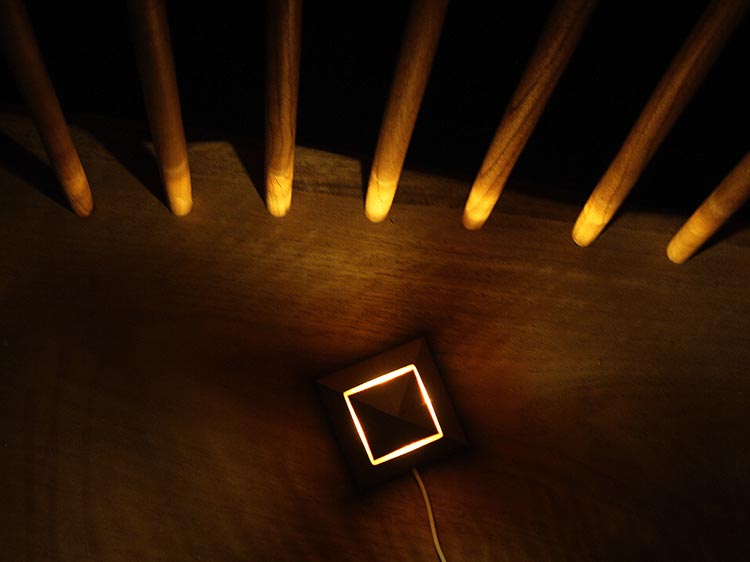 woodiness，warm，Pyramid，Night light，lamps and lanterns，Find life，