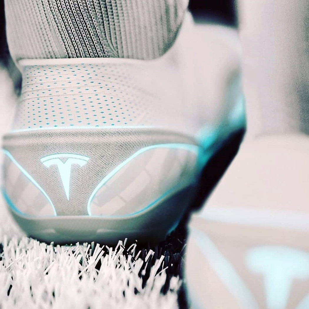 shoes，Nike，Adidas，concept，