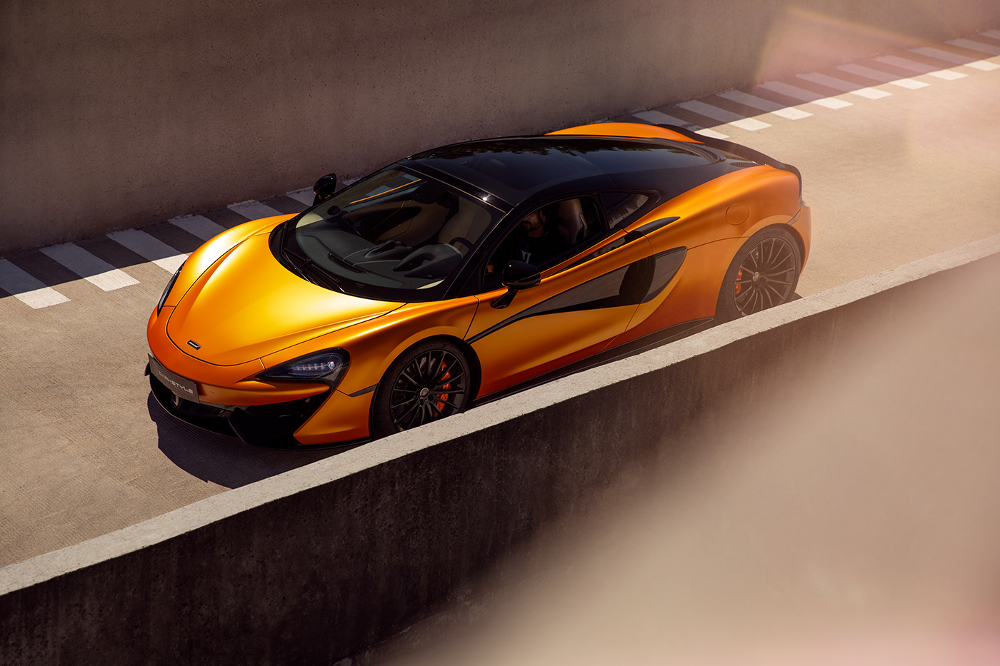 McLaren 570S，Sports car，3.8L twin turbocharging，Mclaren，