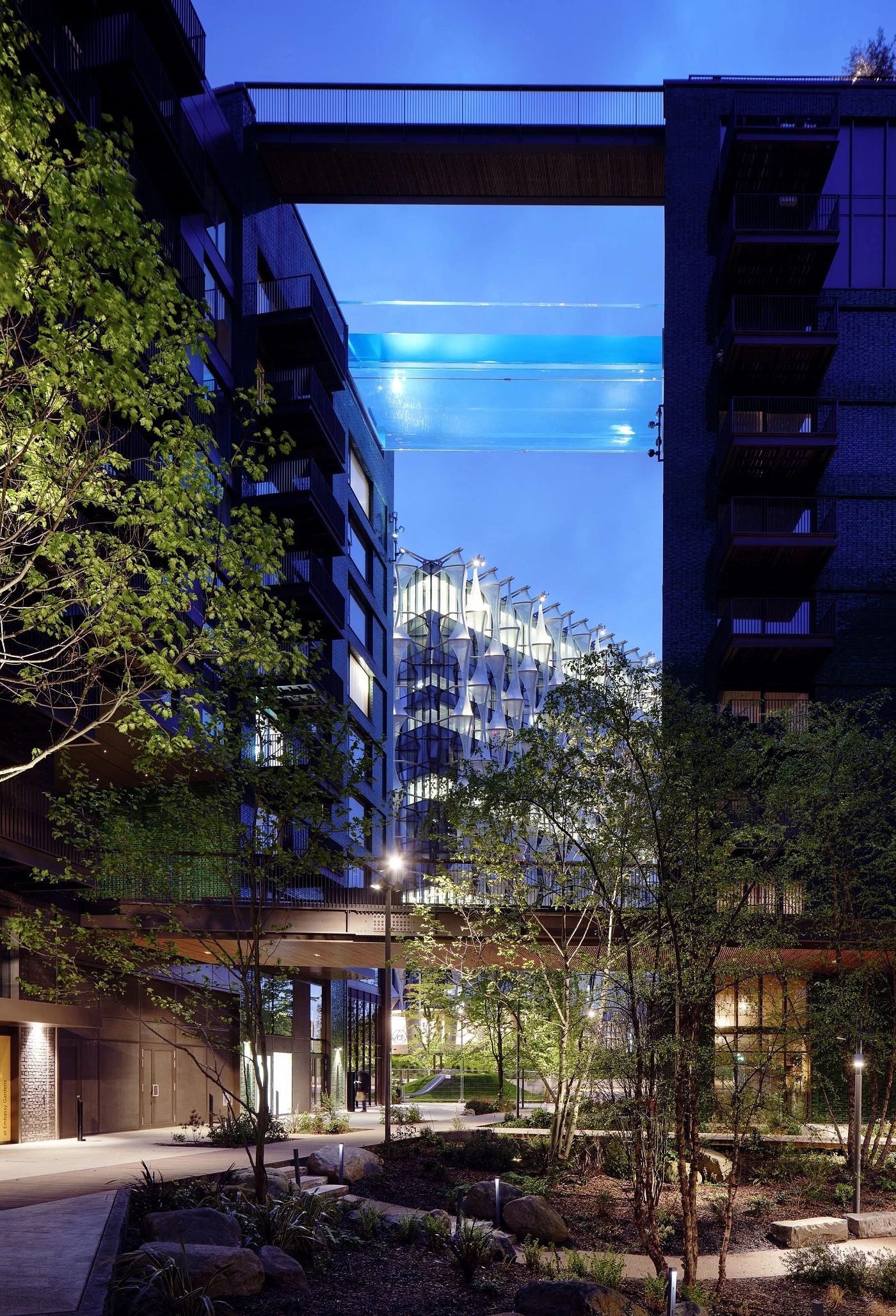 Hal，Game pool，Architecture，Sky Pool，