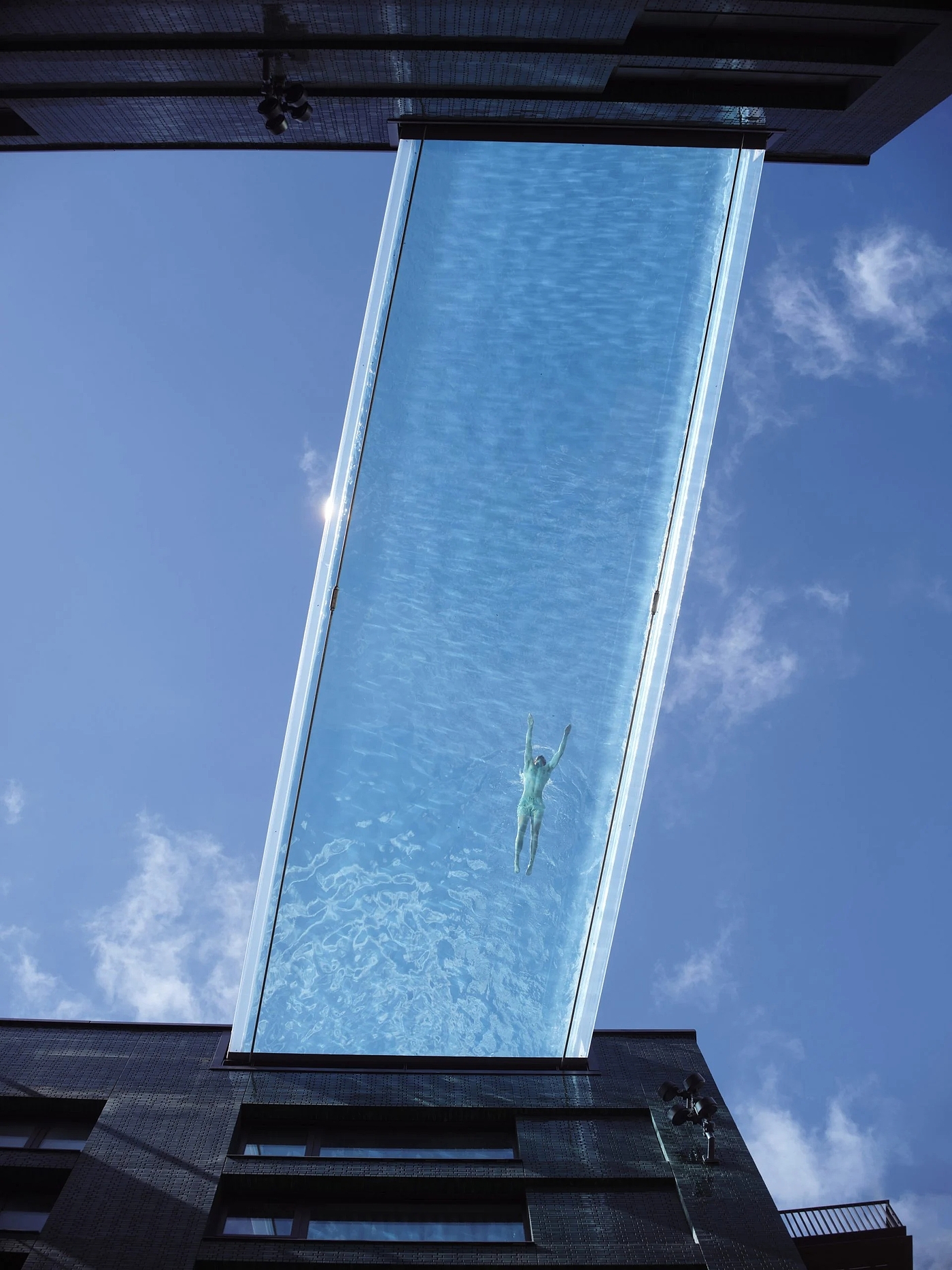 Hal，游戏池，建筑，Sky Pool，