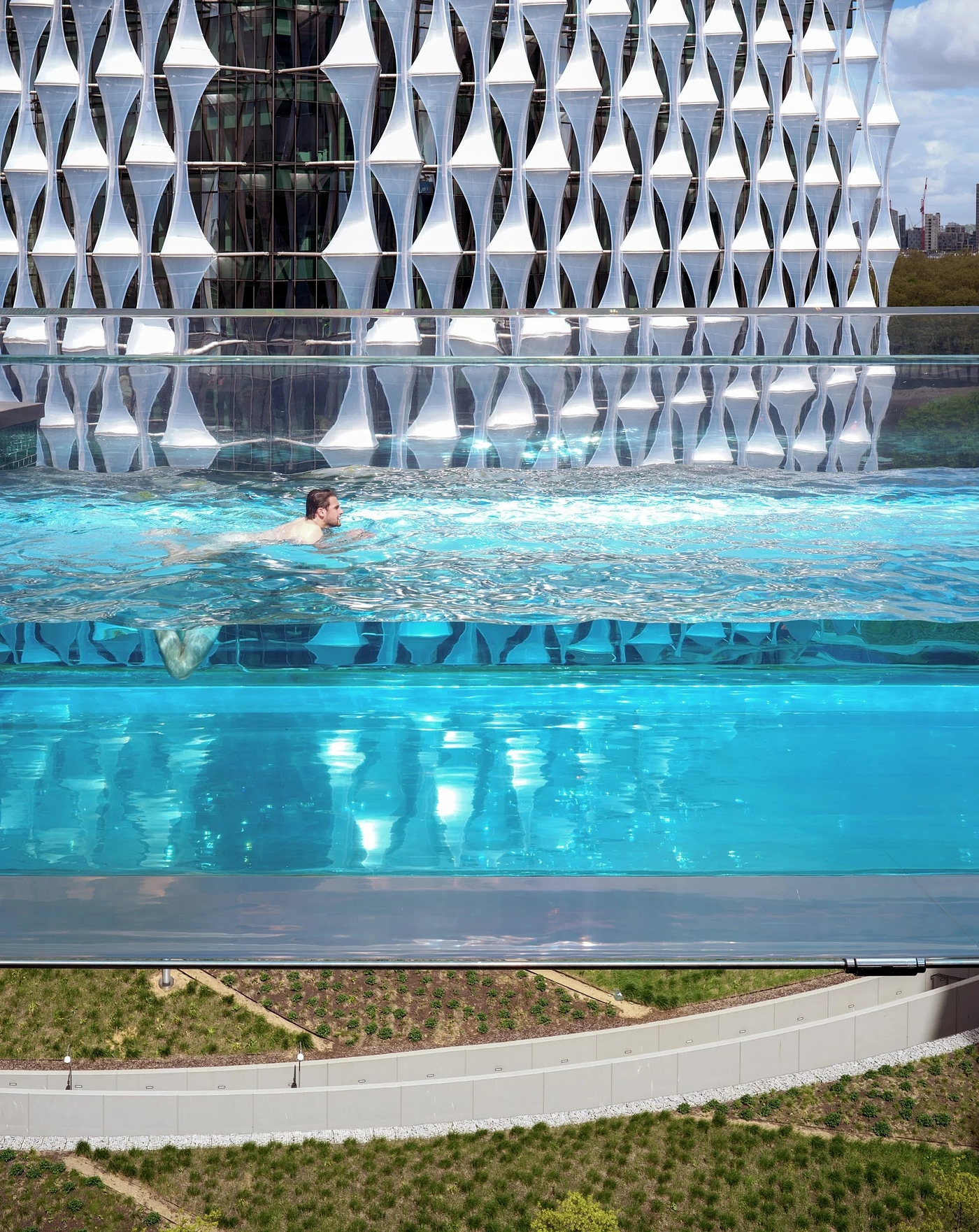 Hal，游戏池，建筑，Sky Pool，