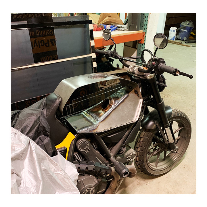 motorcycle，vehicle，ducats，Ducati，