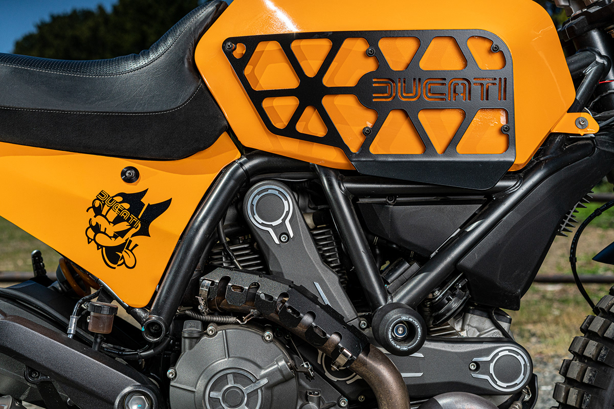 motorcycle，vehicle，ducats，Ducati，