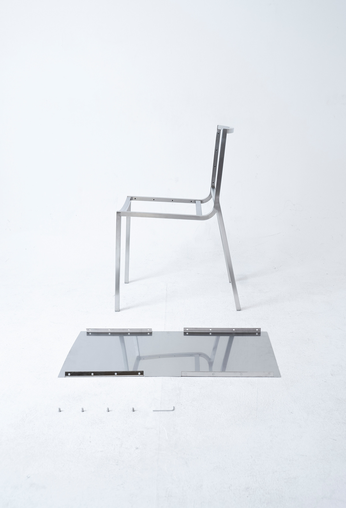 Plate Chair，chair，furniture，industrial design，