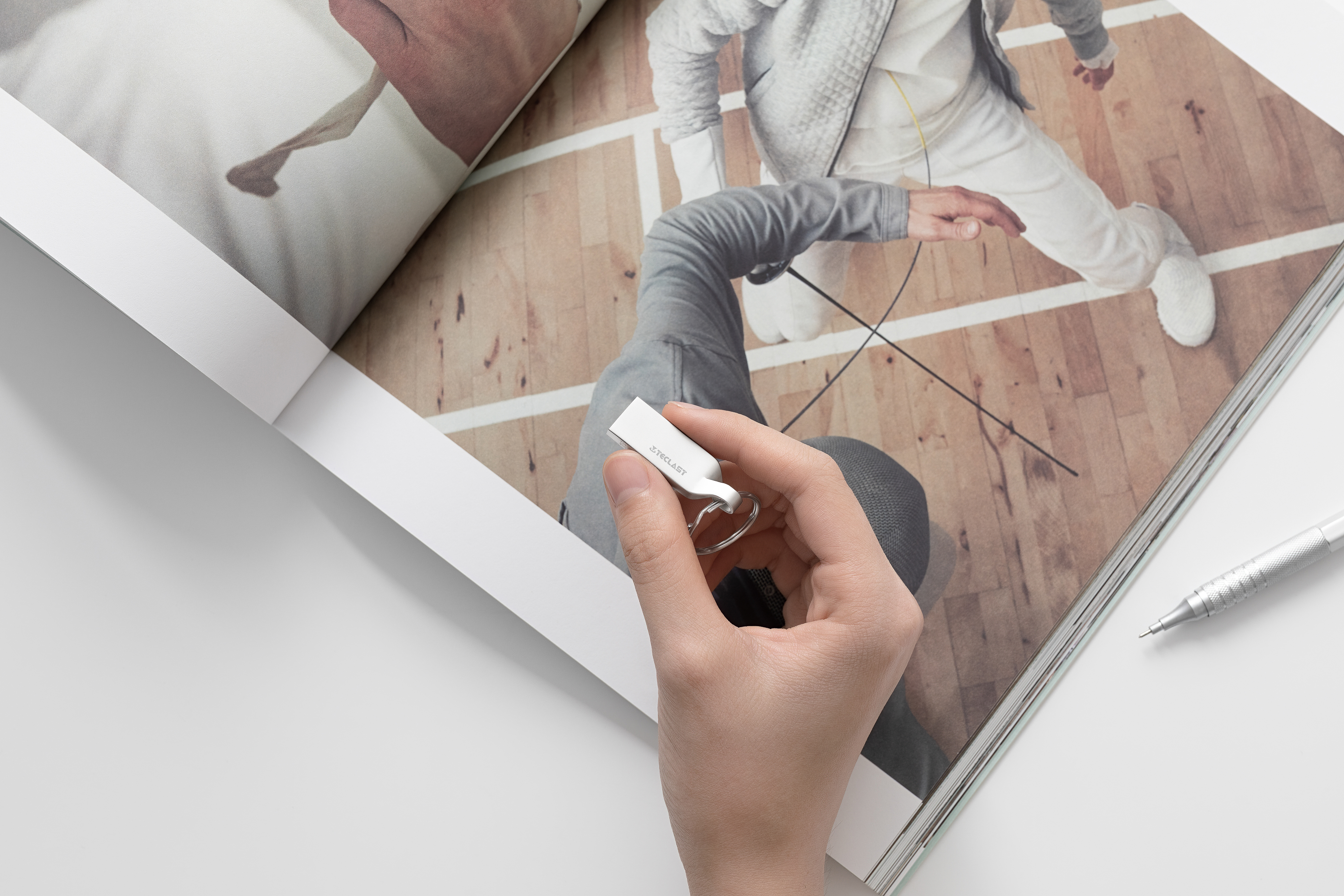 USB drive，Space aesthetics，storage，Digital peripherals，