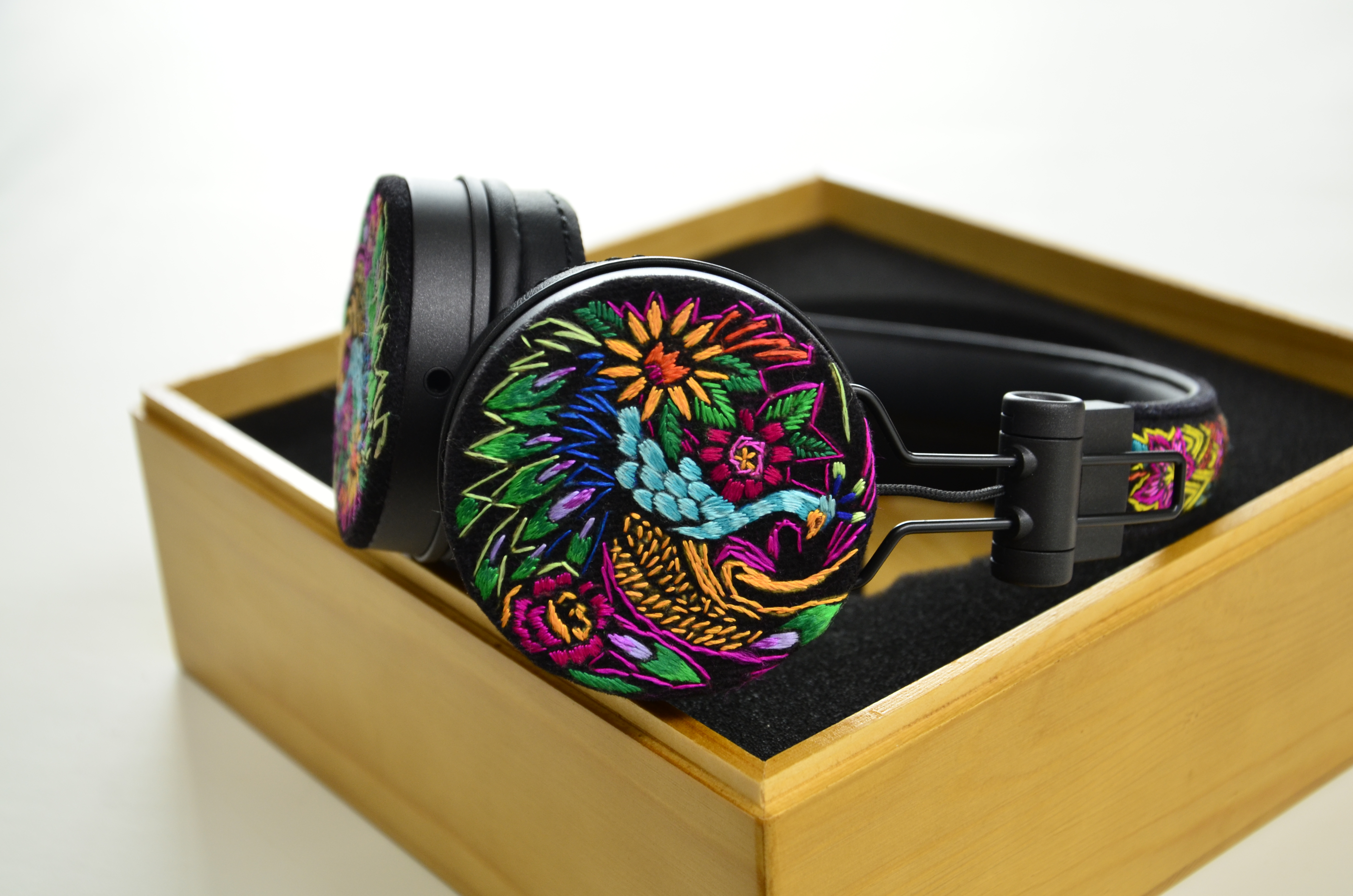 General image，curriculum，Audio product design，Earphone design，Speaker design，