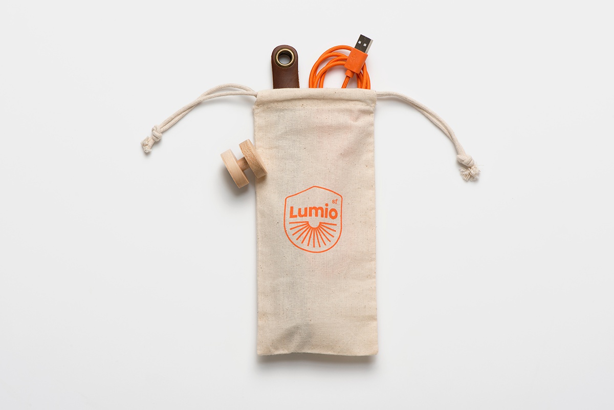 Industrial design, practical design, lamp, book，