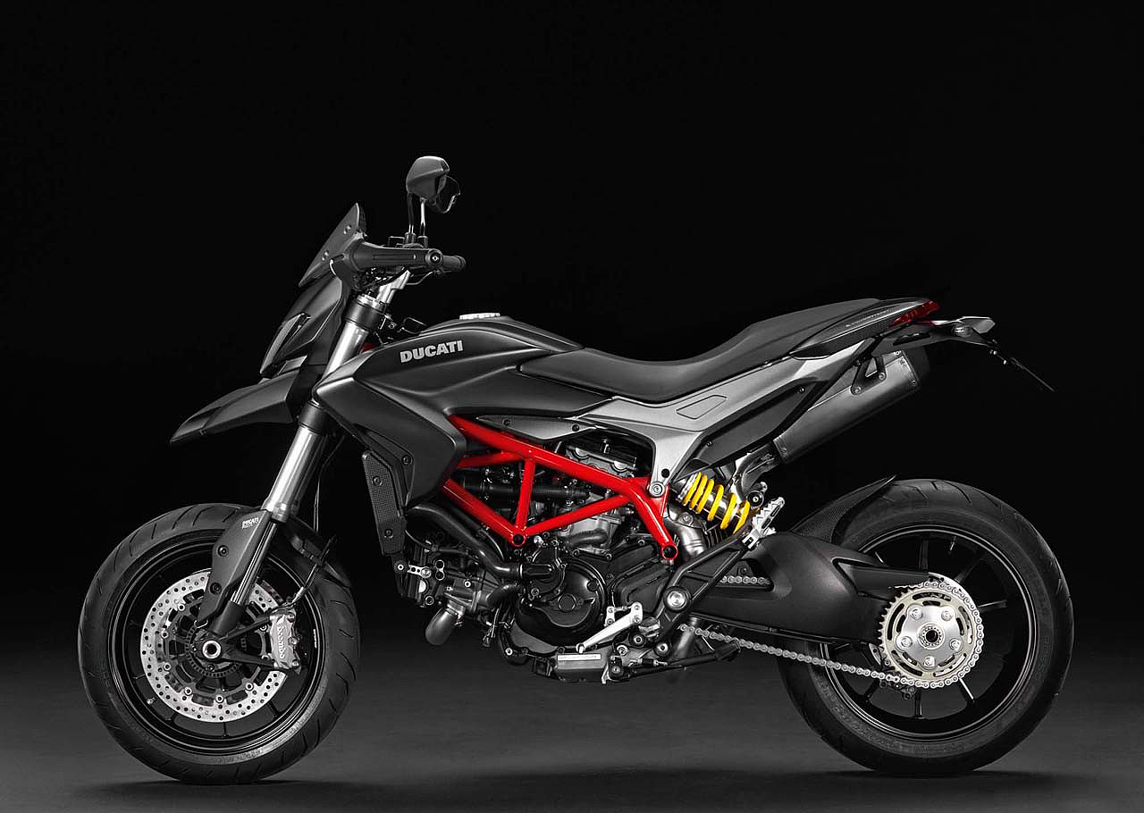 Industrial hand drawing，Ducati，Super mobile，motorcycle，