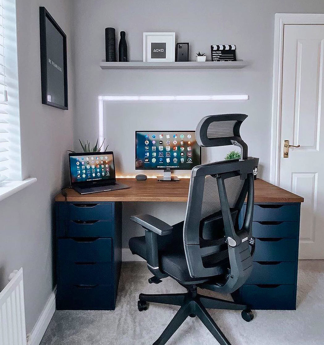 household，desk，wooden ，Simplicity，