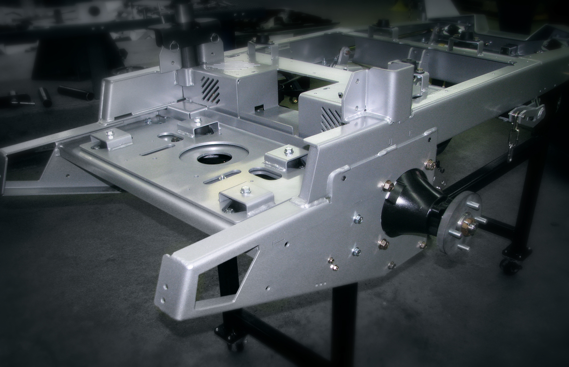 Zero rotation mower，Tool design，Agricultural tools，