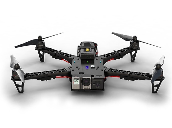 UAV，