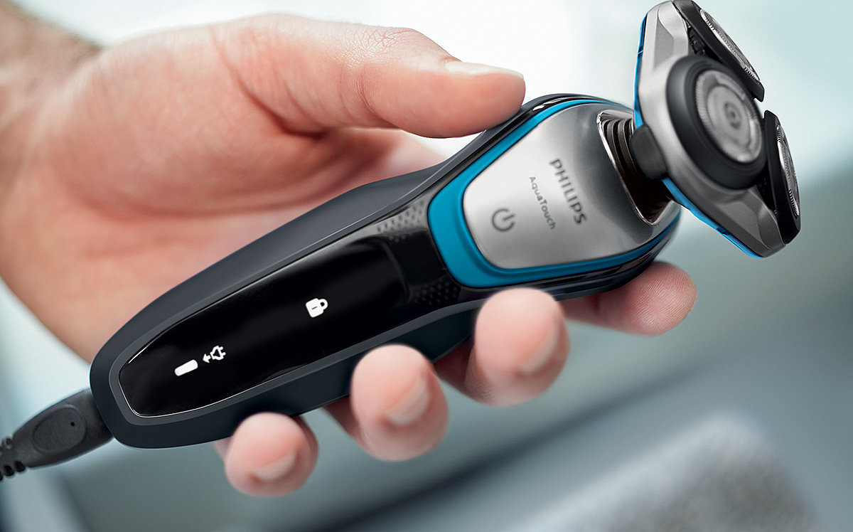 charge，Electric shaver，Wet and dry，Philips，