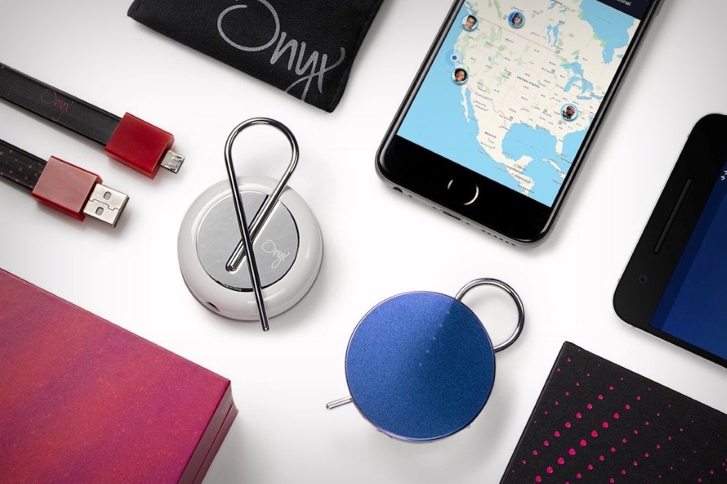 walkie-talkie，Sense of science and technology，modern，communication，Electronics，social contact，