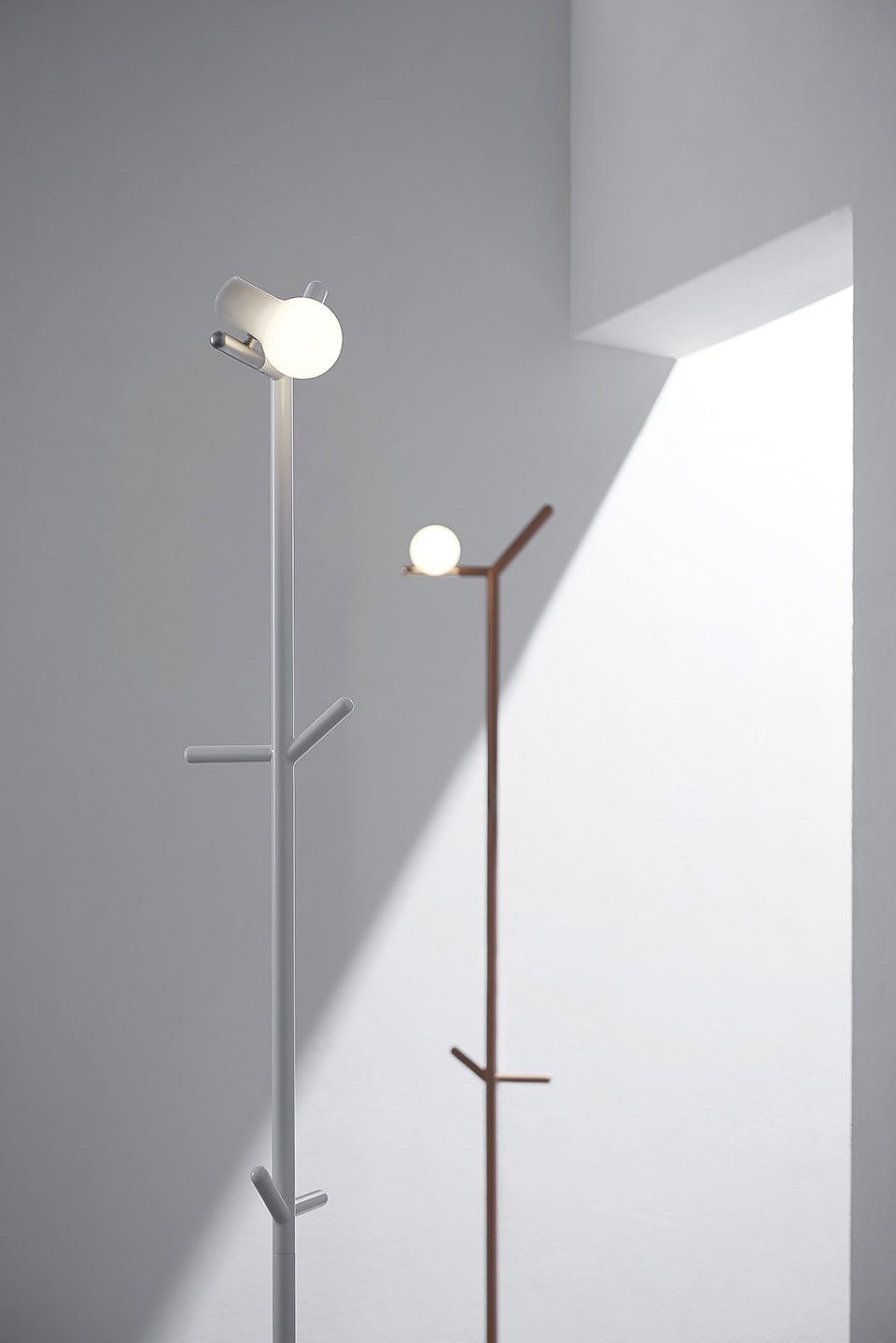 Desk lamp，industrial design，coat hanger，Minimalist design ，