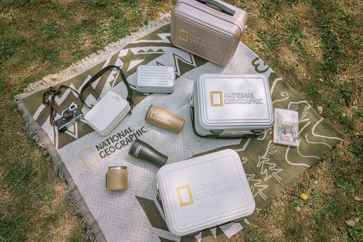 Mini，trunk，convenient，