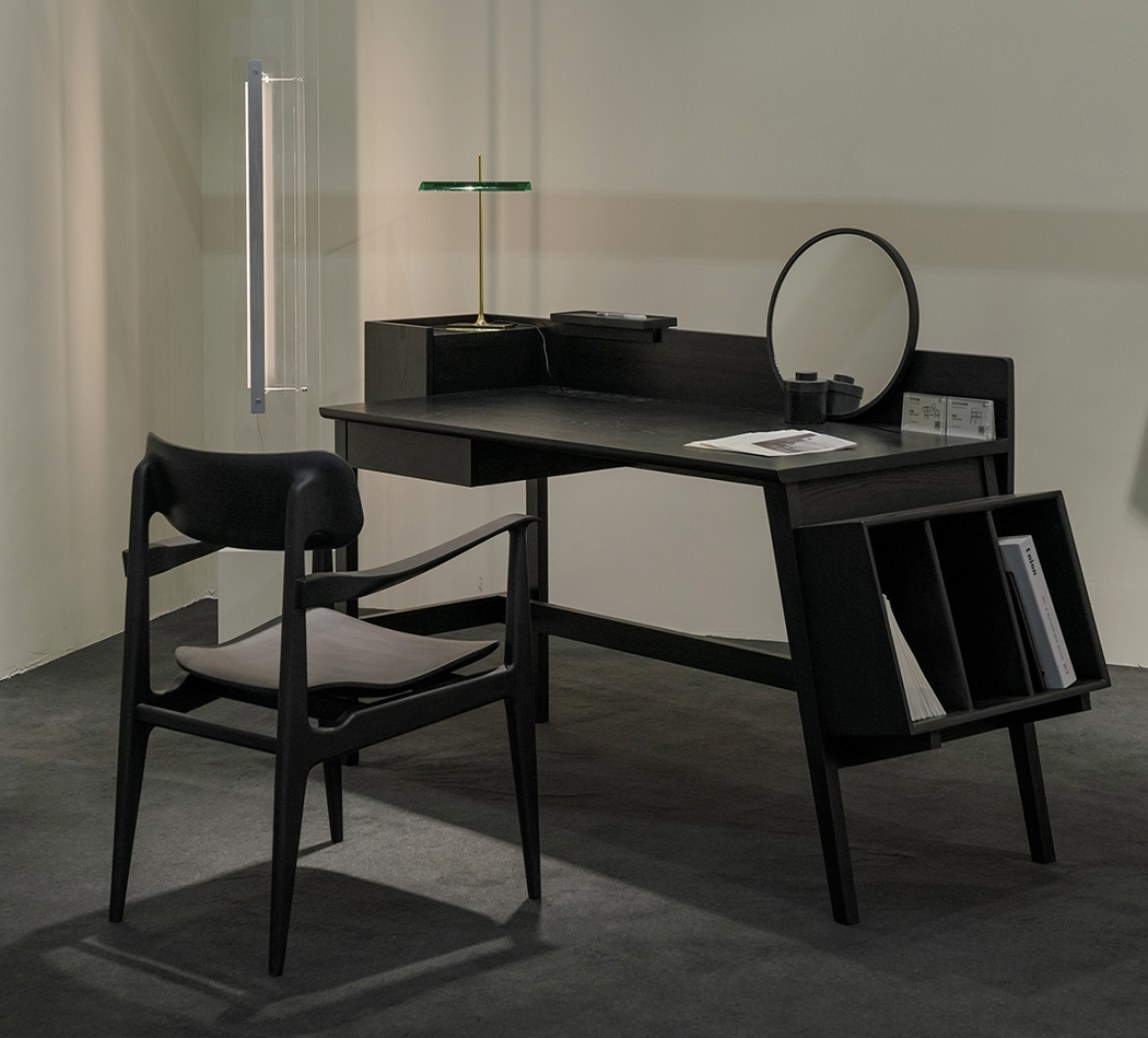 wooden ，desk，Minimalist style，