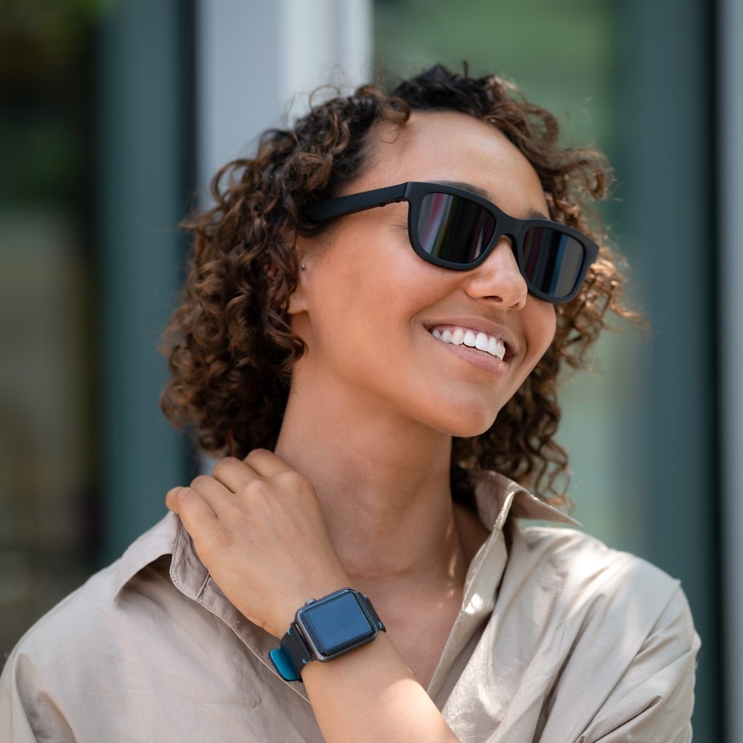 glasses，Sunglasses，intelligence，audio frequency，