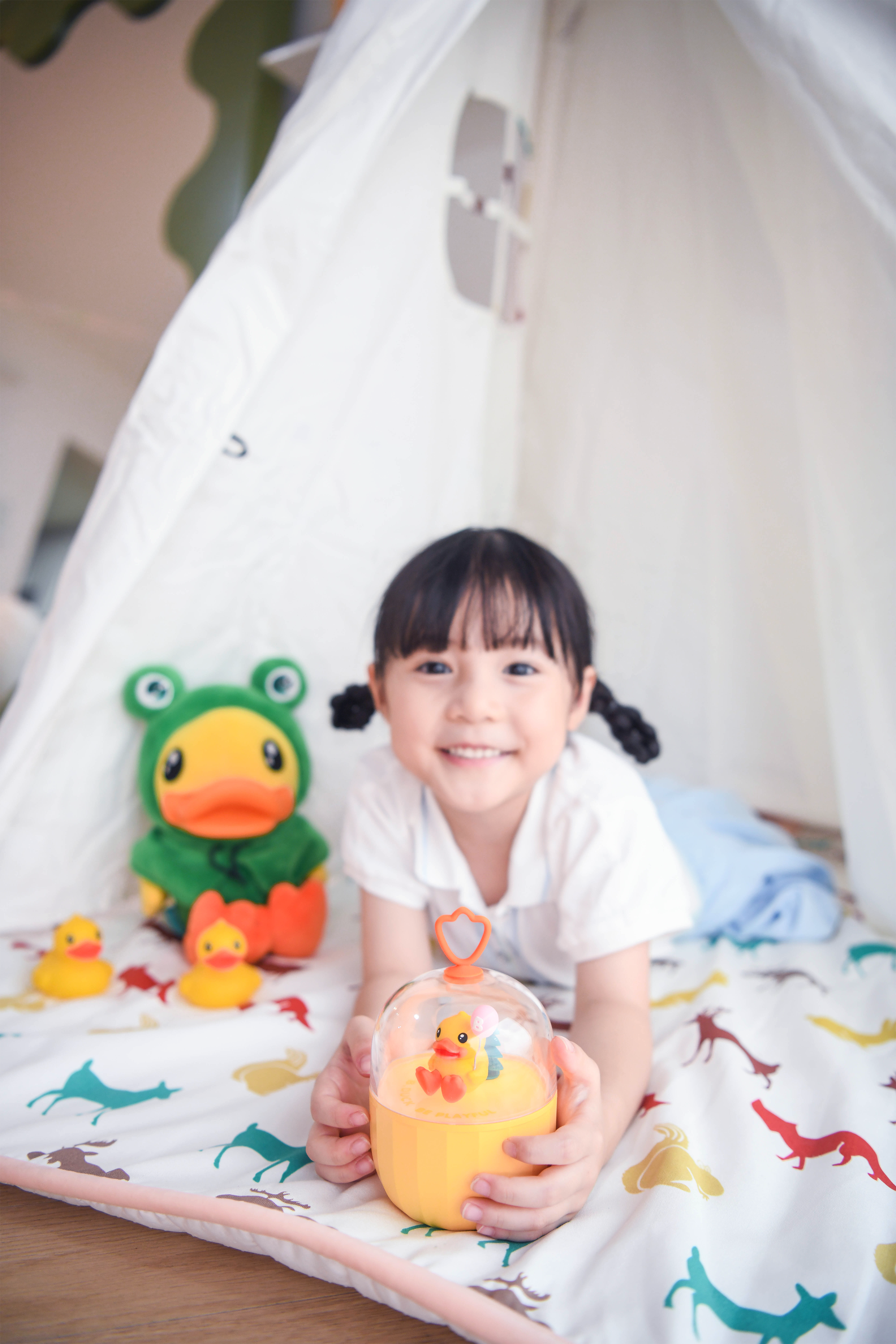 Night light，IP，outdoor，indoor，lovely，Portable，lamps and lanterns，Tide play，