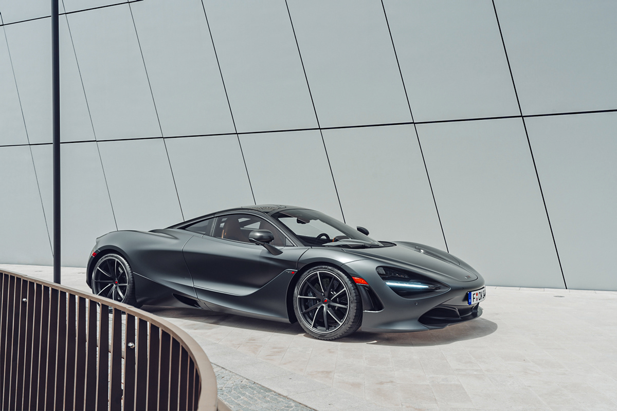 Sports car，black，mclaren，modern，