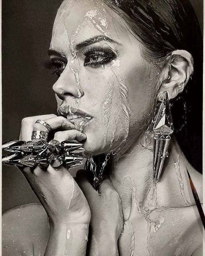 Hand drawn，Fine Arts，product design，industrial design，Japanese singer，Takahei Ohmori，Realistic pencil painter，
