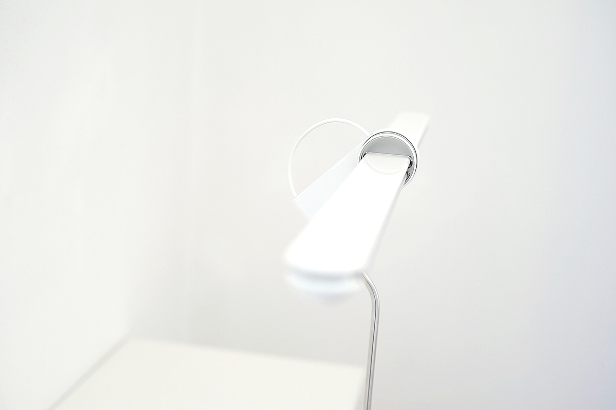 lamp，Home Furnishing，Floor lamp，interactive，white，