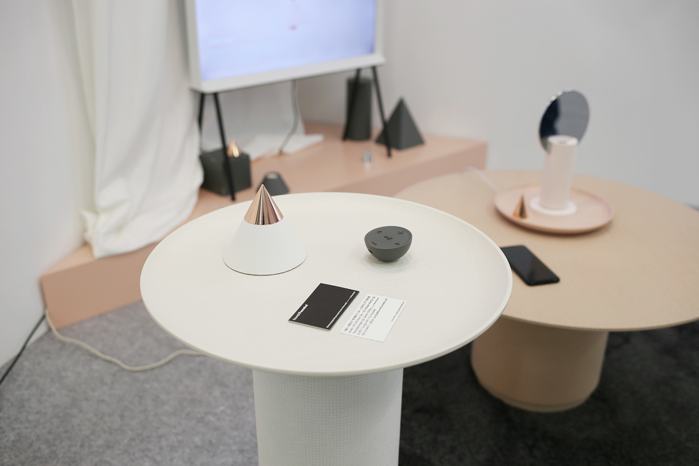 Maiden heart，intelligence，bracket，table，lamp，Home Furnishing，Pink，