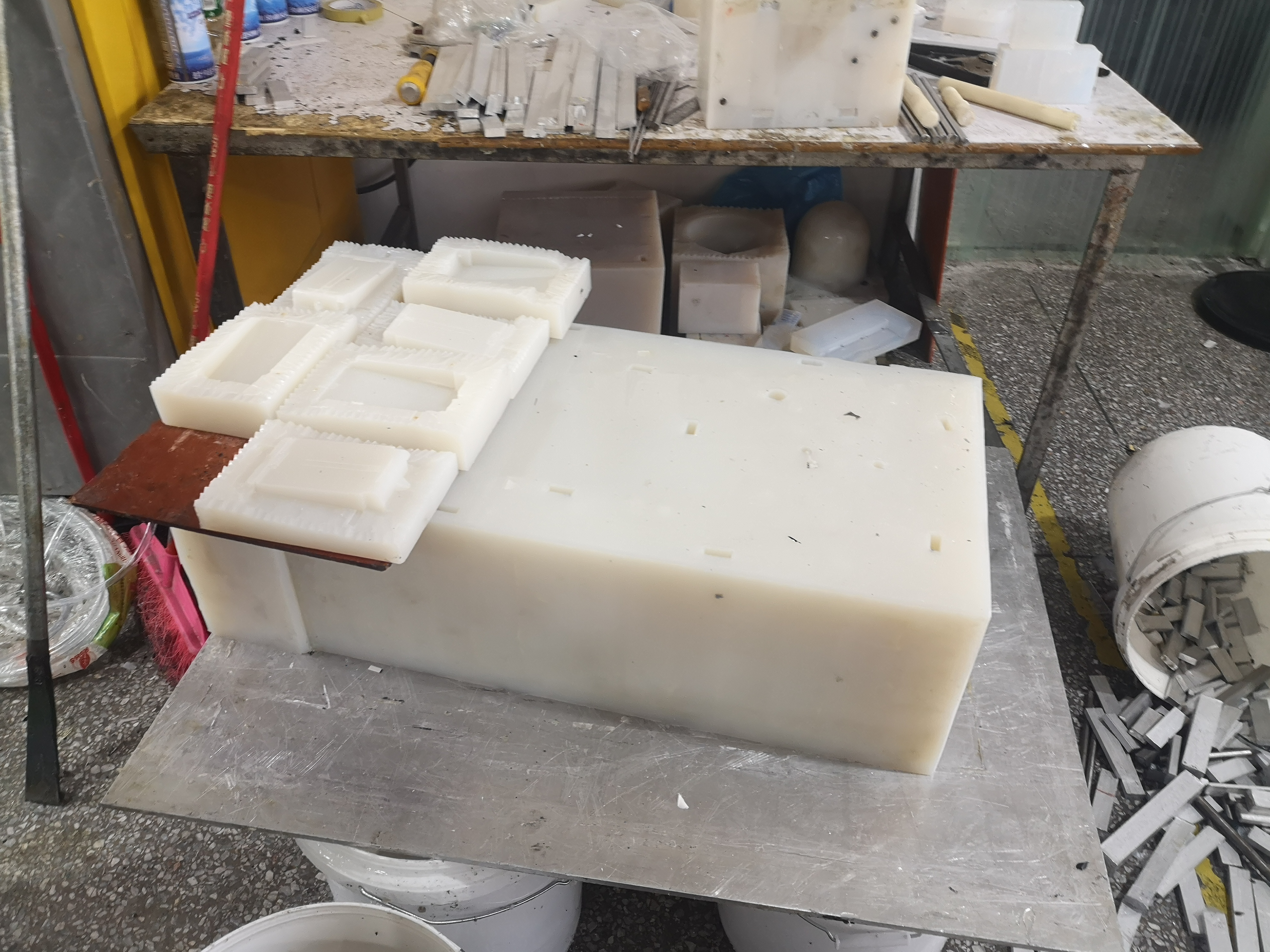 Service robot，Appearance design，Structural design，Hardware and software design，Small batch production，