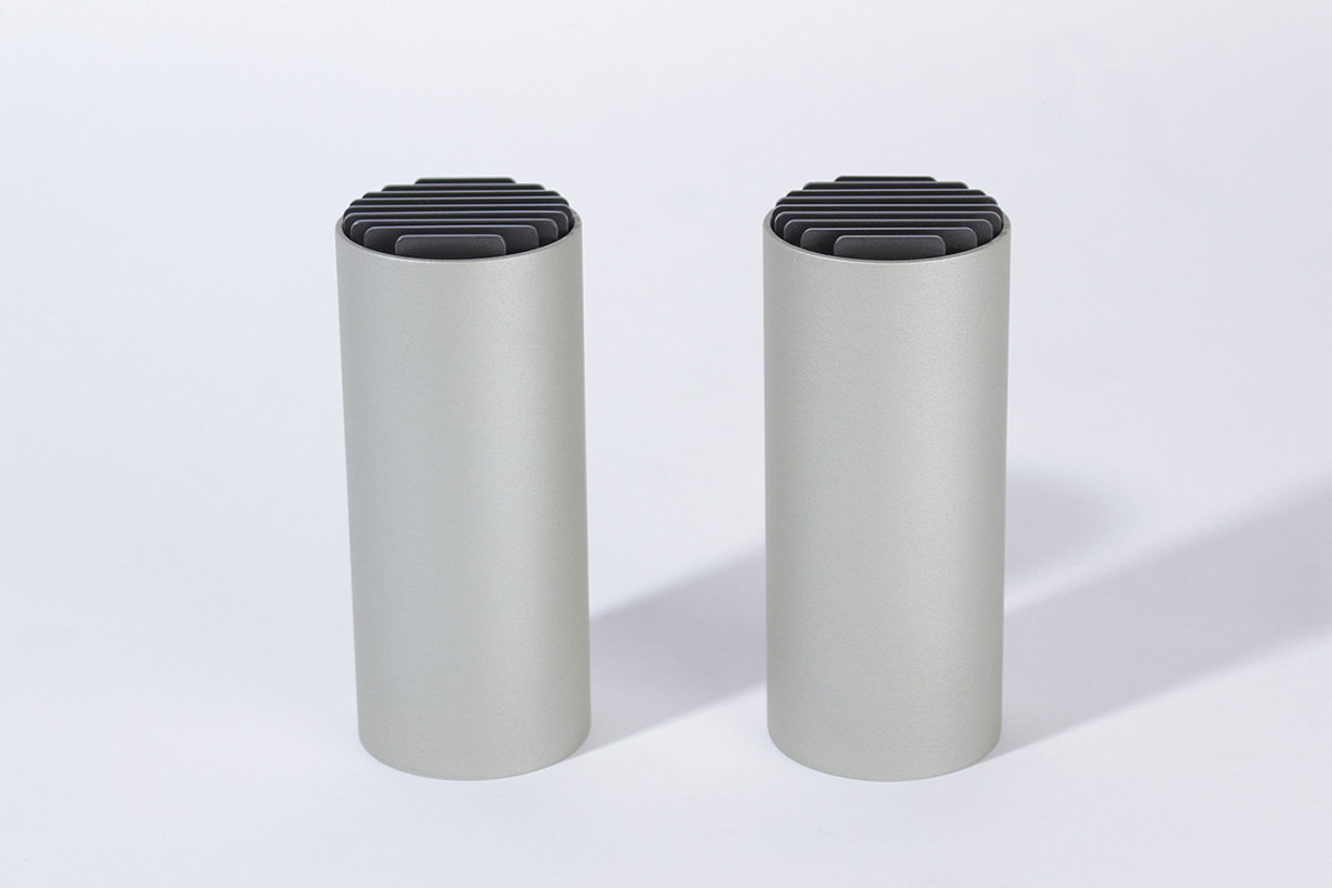 Hot air blower，motorcycle，winter，keep warm，concept，