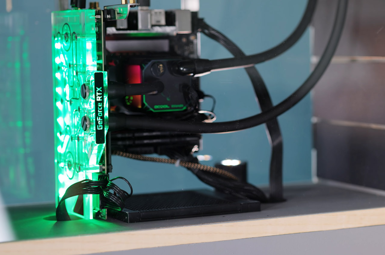 Matt Perks，computer，Cooling system，Chassis，