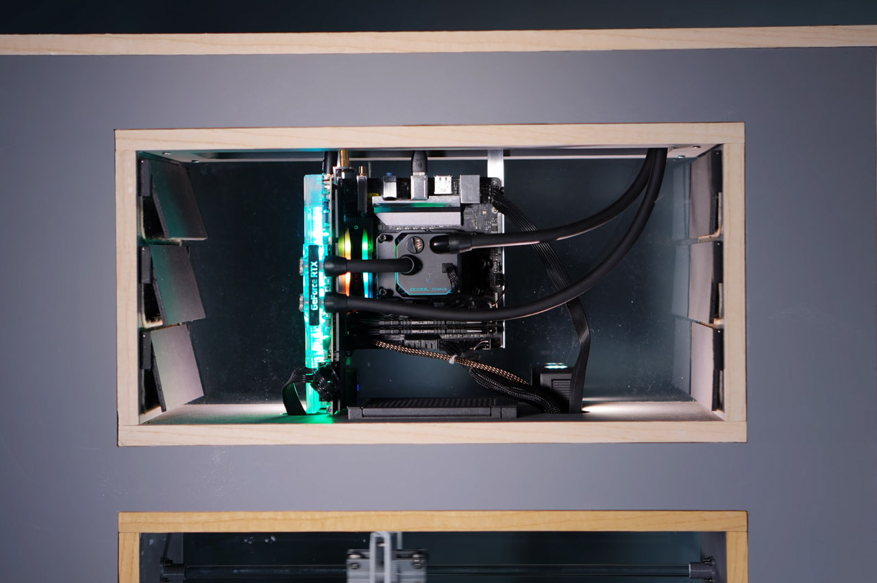 Matt Perks，computer，Cooling system，Chassis，