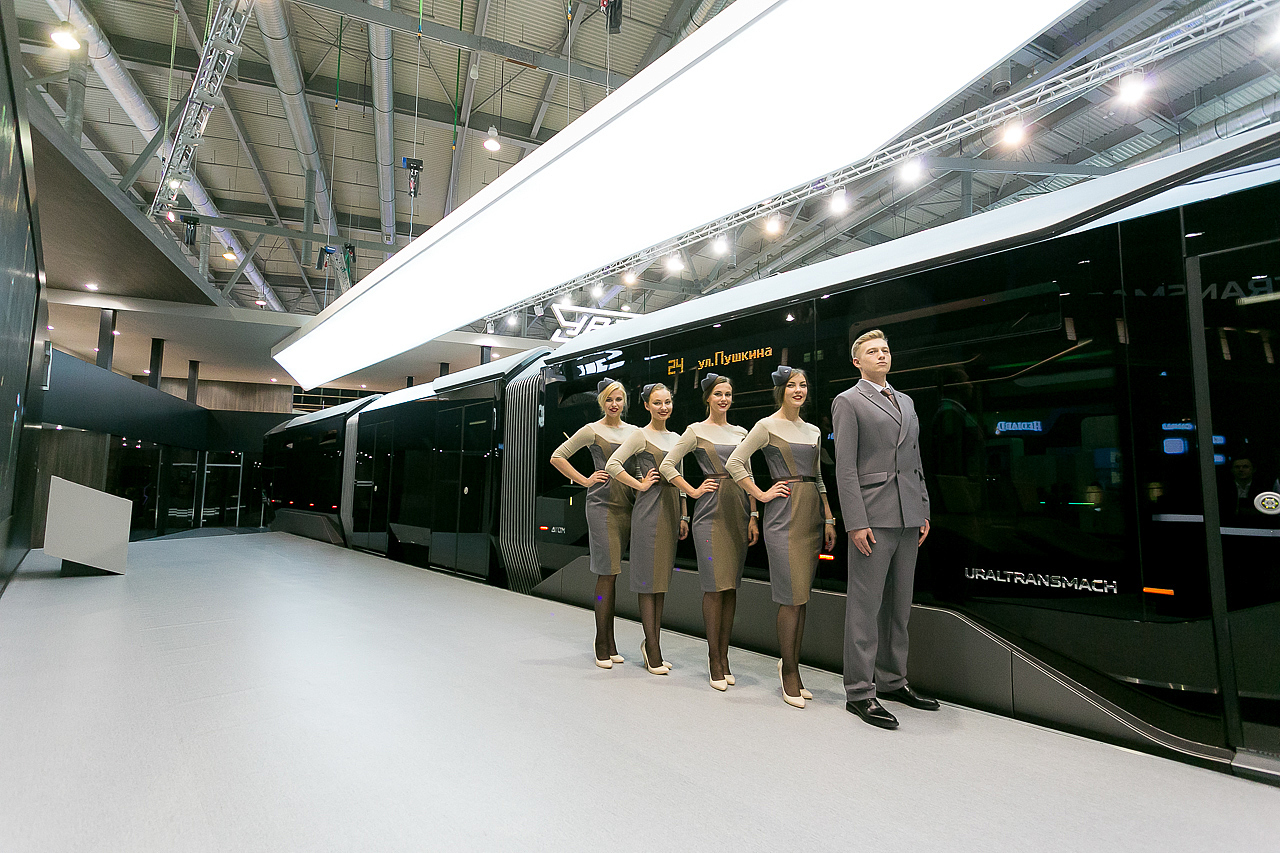 R1 tram，vehicle，Russia，Automobile design，Automotive interior，