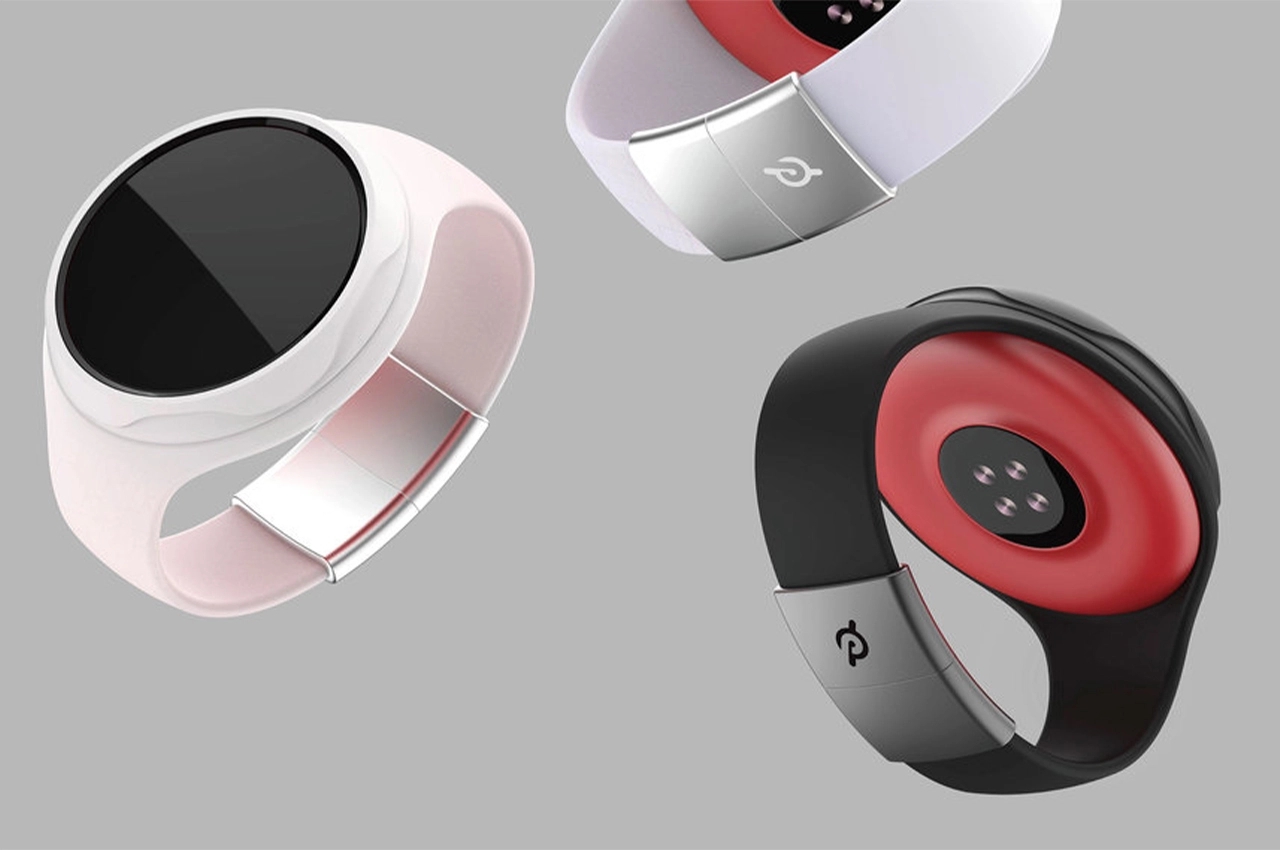 Ride a bike at home，Fitness equipment，massage，