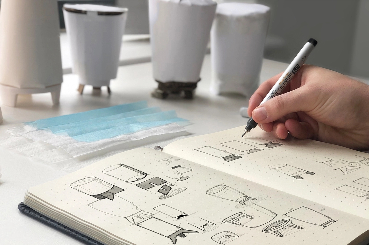 Mask，Sitting stool，disinfect，Waste utilization，