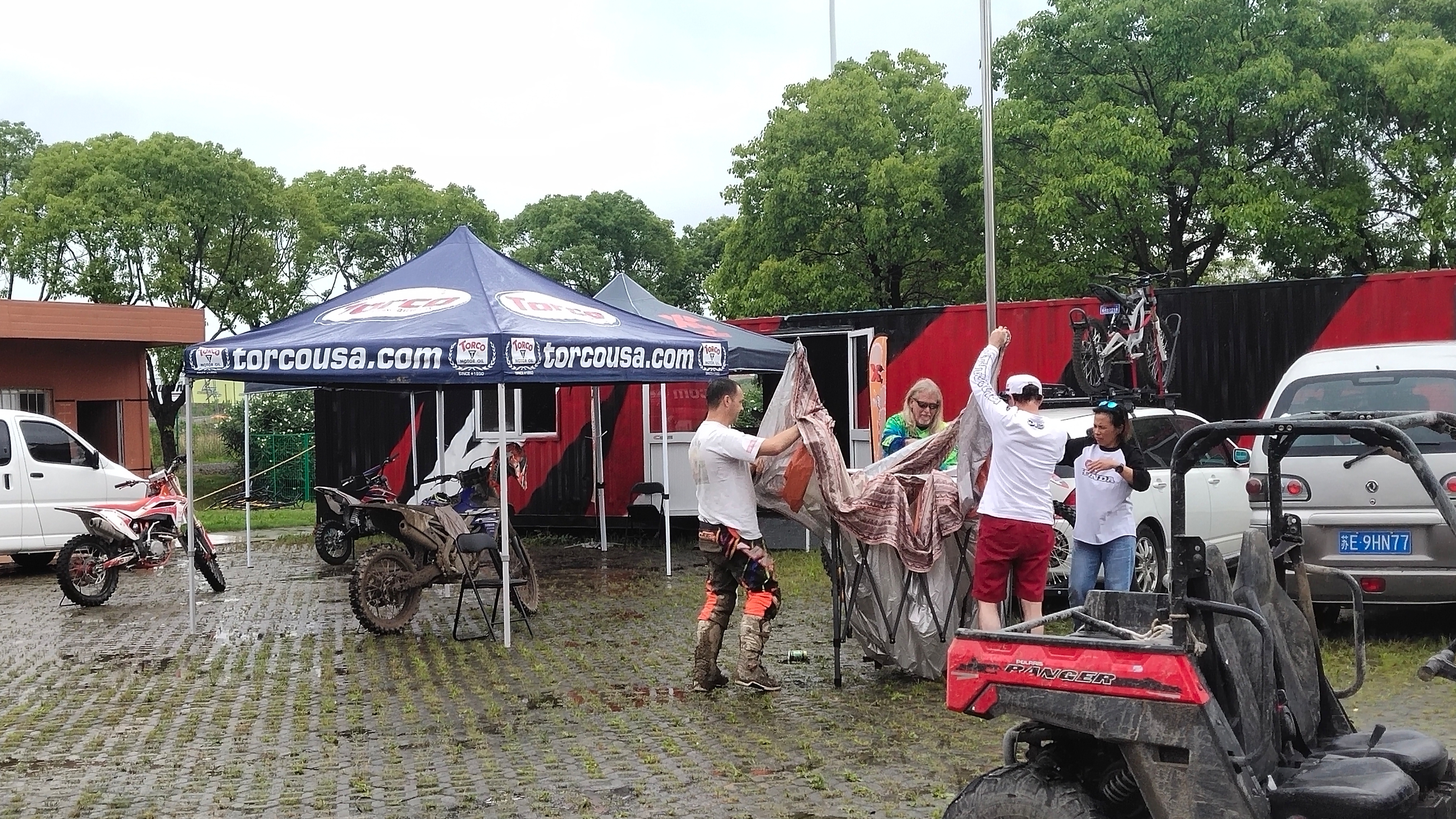 Off-road vehicle，Electric vehicle，Speed drop，Bicycle，designer，