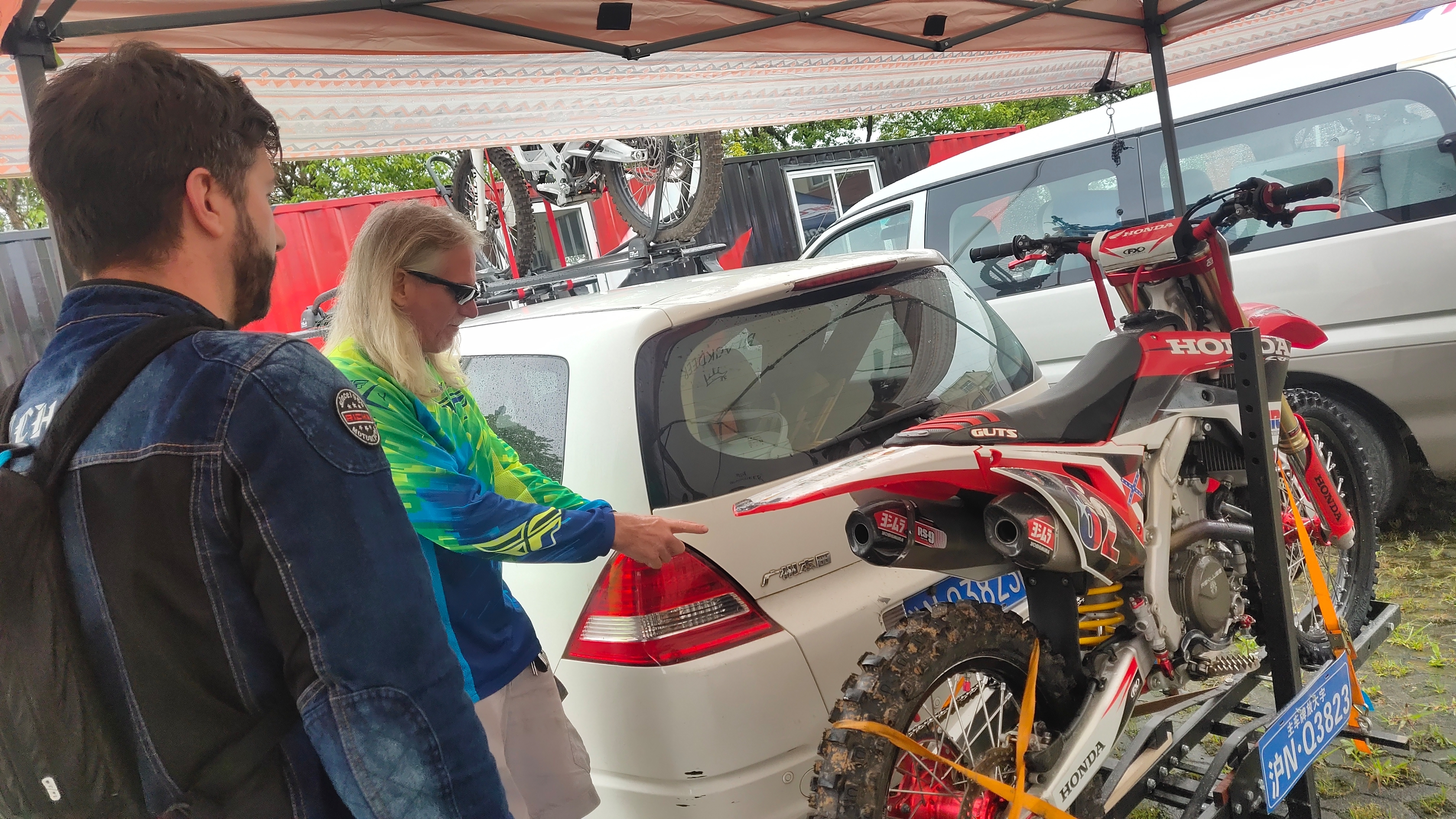 Off-road vehicle，Electric vehicle，Speed drop，Bicycle，designer，