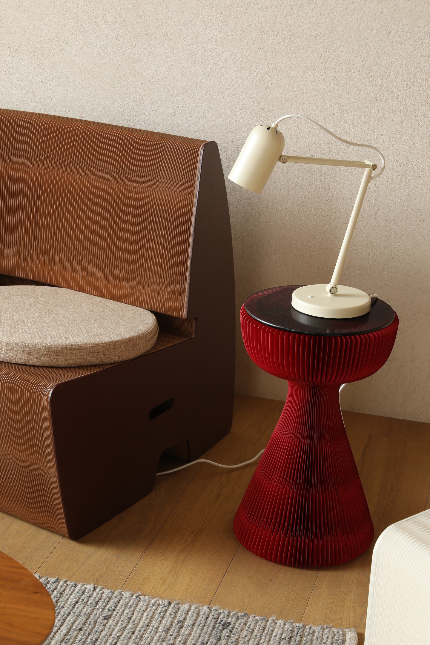 Paper home，Creative furniture，Side table，Table table，solar system，Original design，Small black skirt style，Exquisite life，