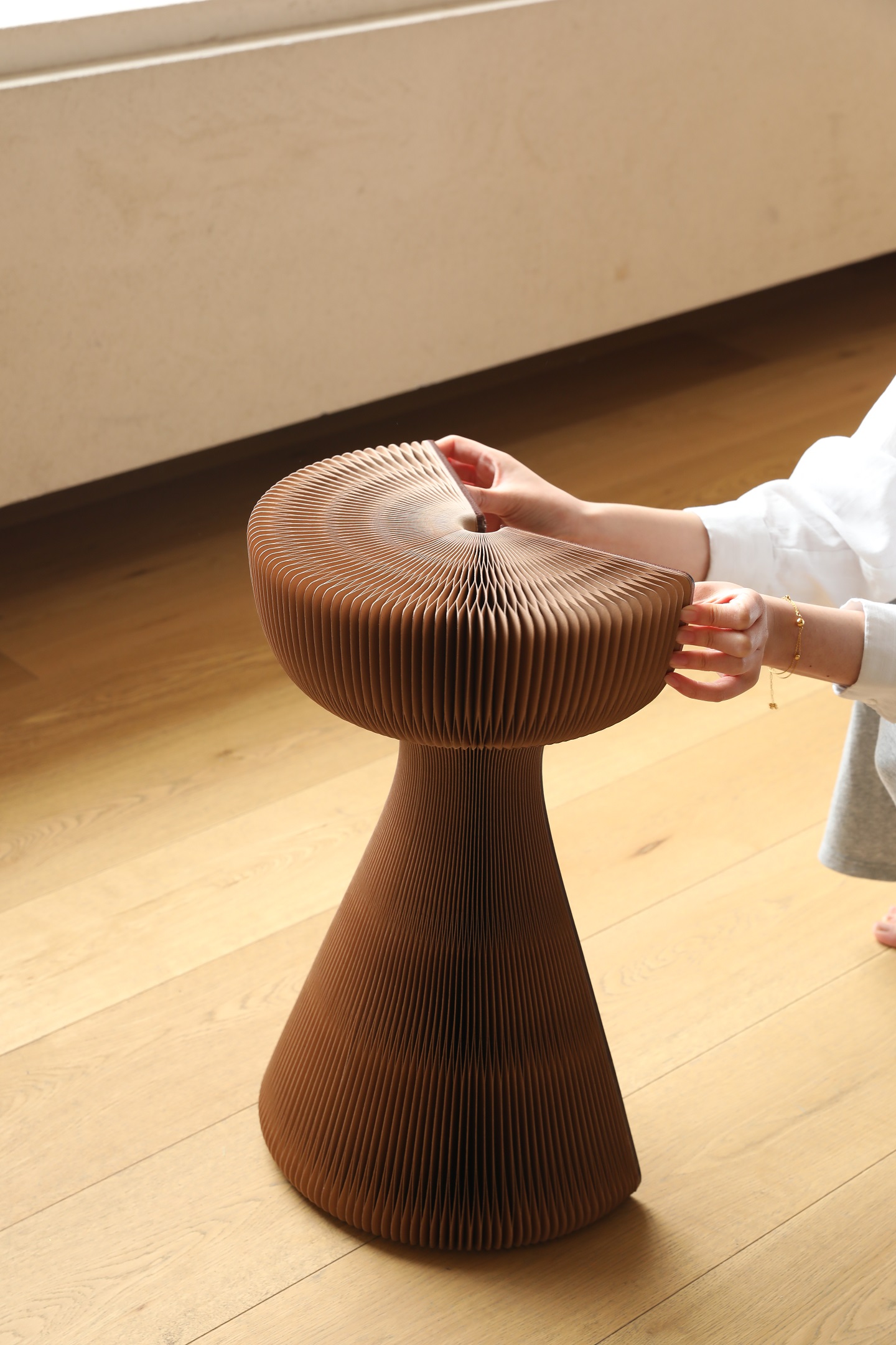 Paper home，Creative furniture，Side table，Table table，solar system，Original design，Small black skirt style，Exquisite life，