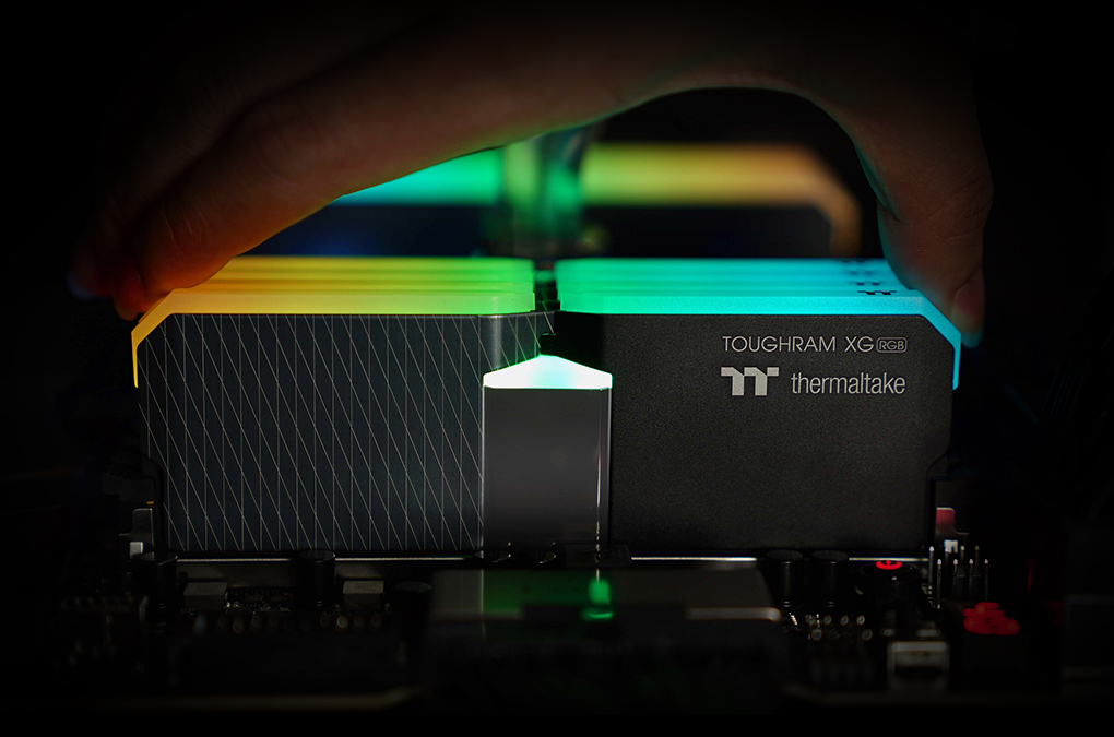 2021 red dot product design award，，Pure aluminum，Memory module，Memory，thermaltake，Yaoyue Technology，