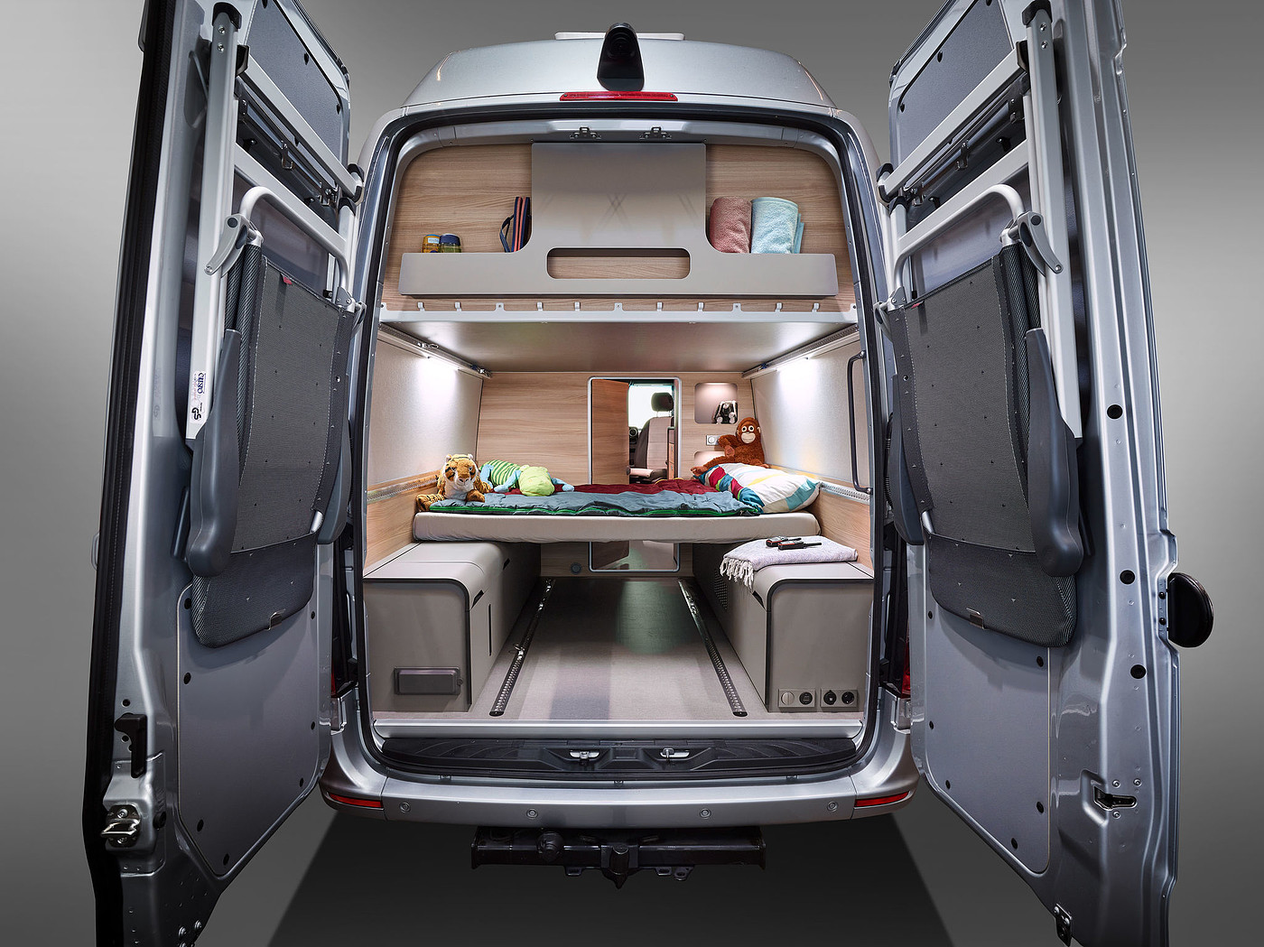 Alphabet，Campervan，Touring car，vehicle，2021 red dot product design award，