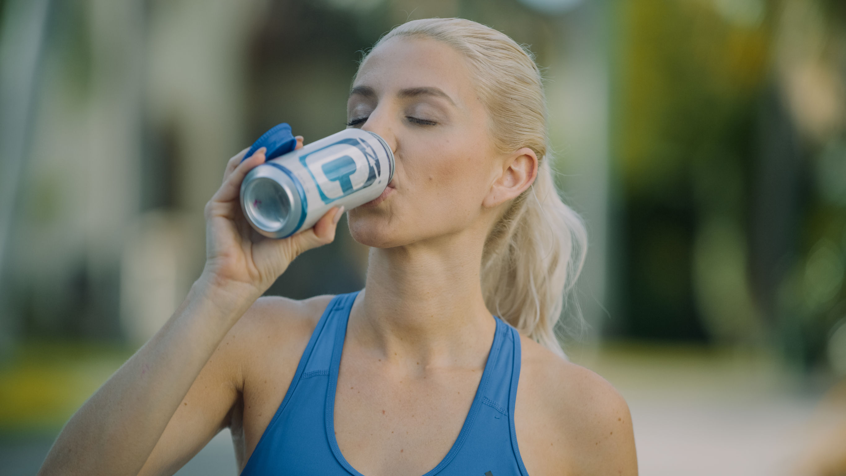 CanReseal ®，Resealable beverage can，packing design，2021 red dot product design award，