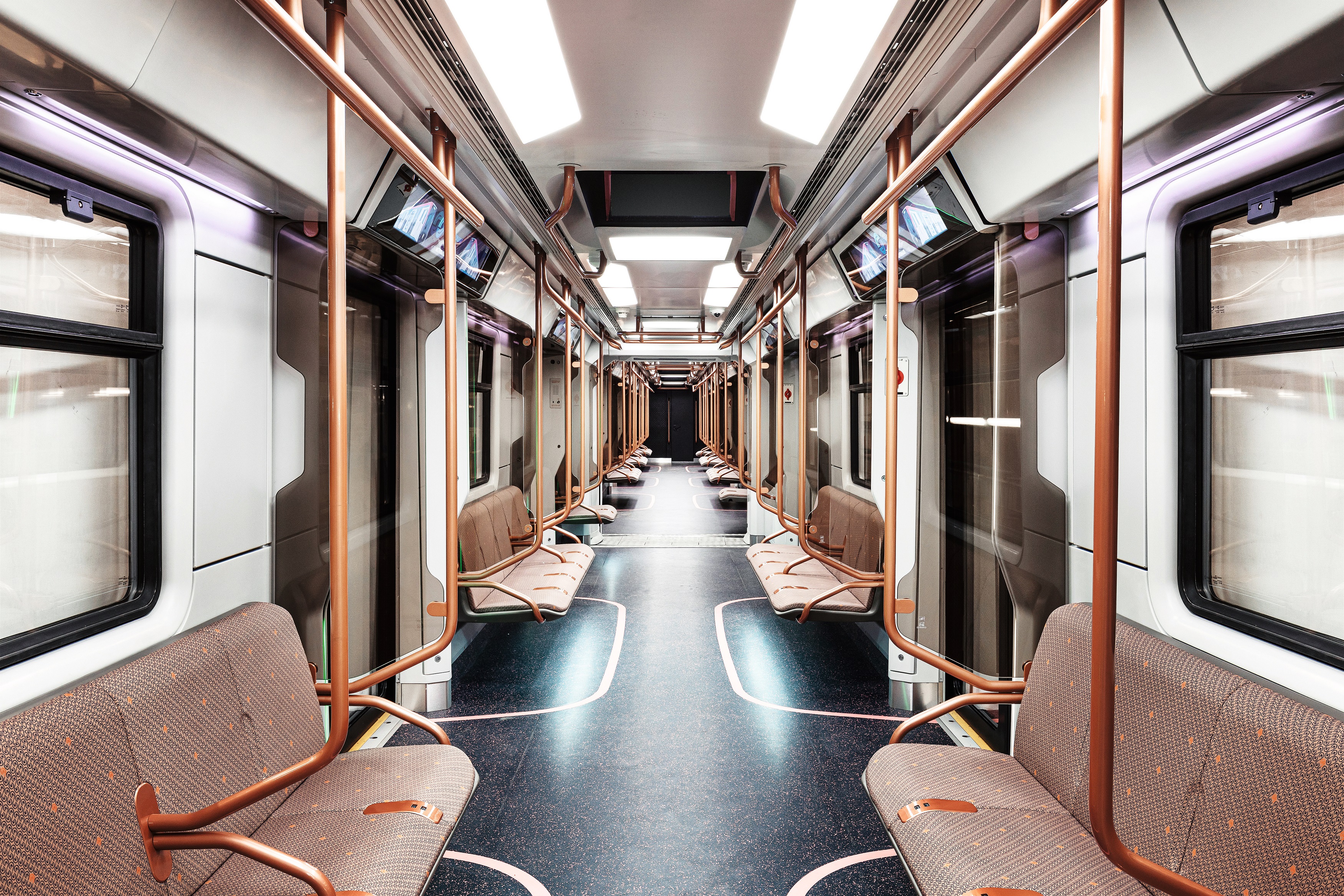 Deina / Moscow 2020，subway train，vehicle，2021 red dot product design award，