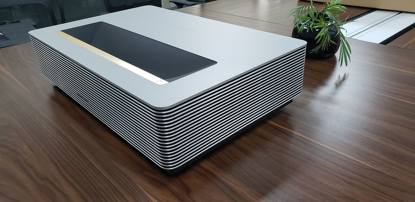 2021 red dot product design award，Projector，Cinema Projector D30，