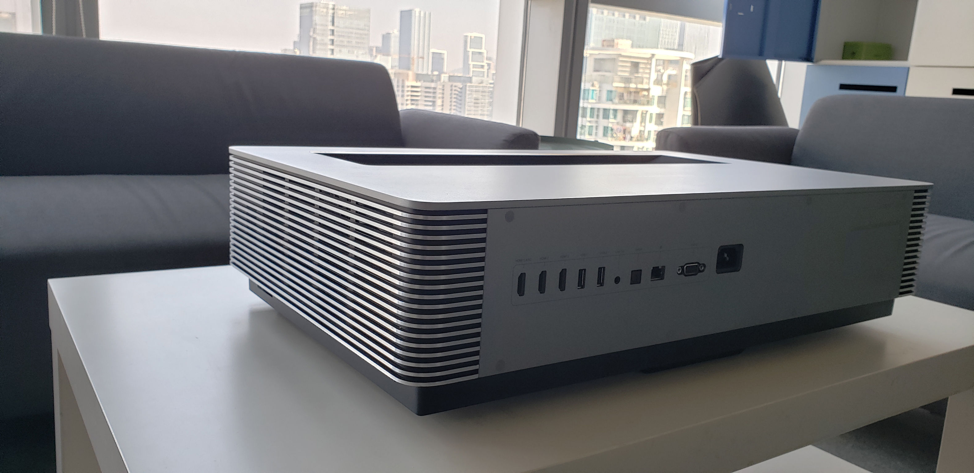 2021 red dot product design award，Projector，Cinema Projector D30，