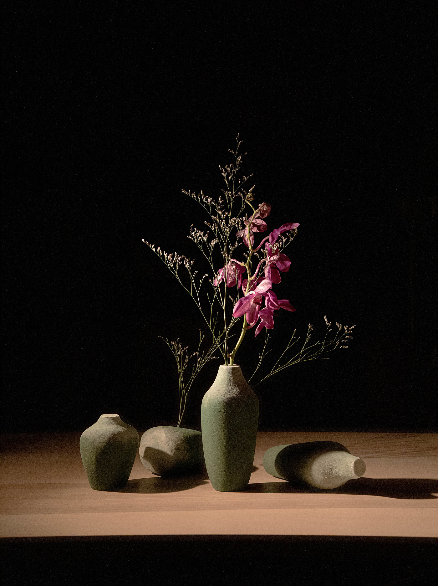 vase，foam，flower arrangement，Material Science，