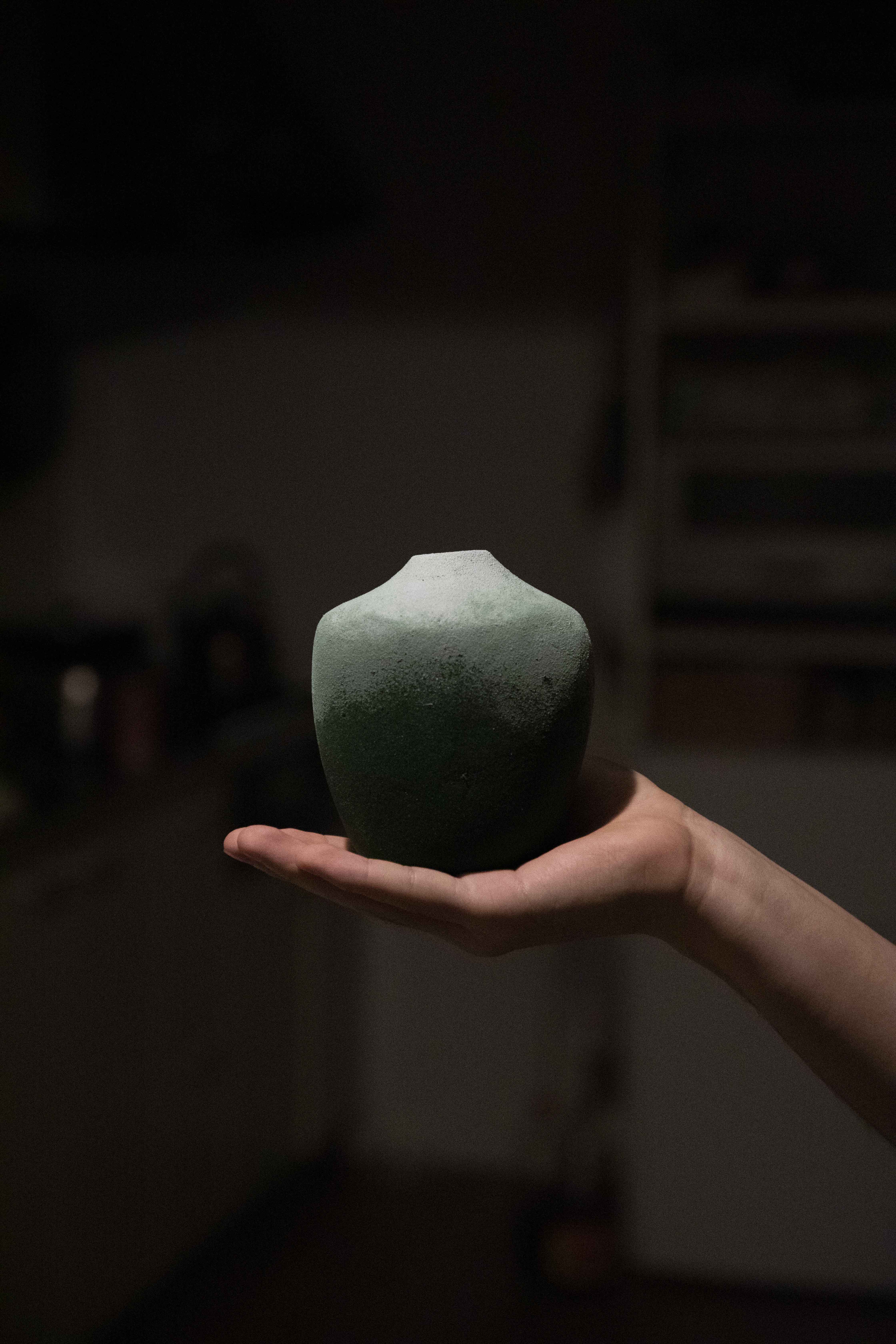 vase，foam，flower arrangement，Material Science，