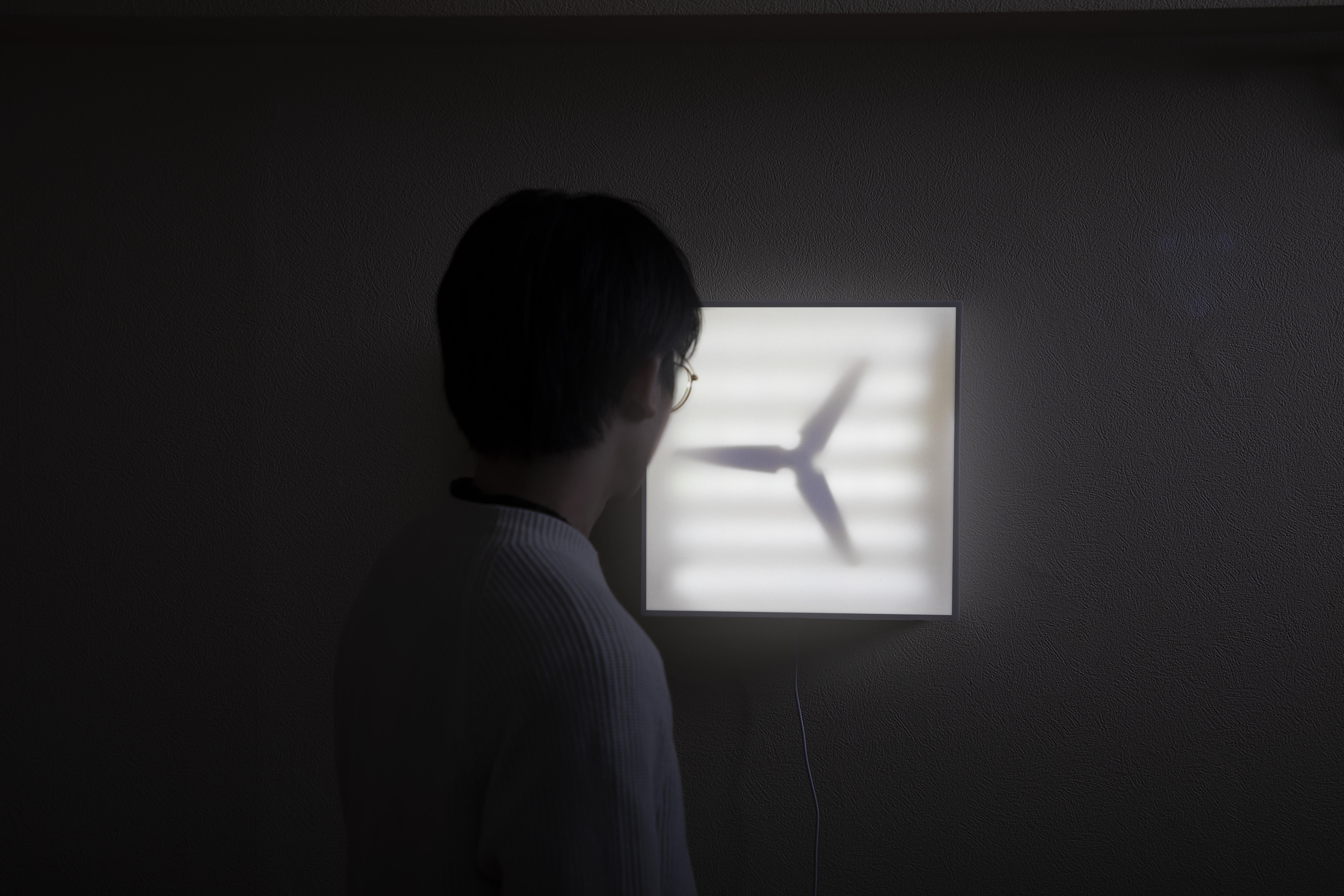 Wall lamp，ventilating fan，close，outside，synesthesia，