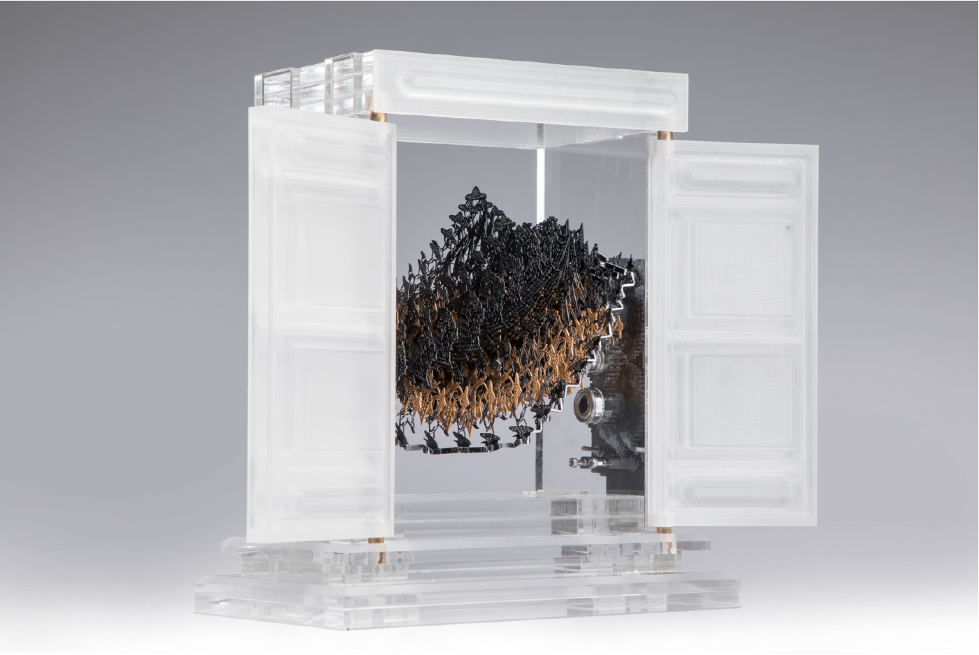 Overseas Chinese approval，Over time，Chaozhou gold lacquer wood carving，jewelry，Art installation，Graduation exhibition，